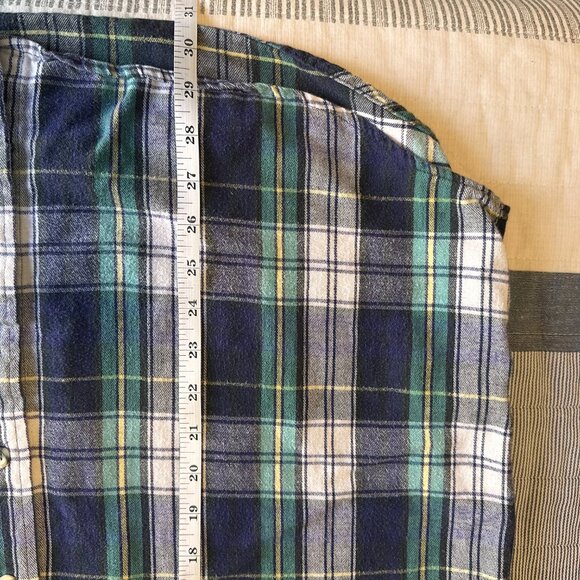 Cabela's Casual Button Down Mens Large - XL Green Plaid Rugged Flannel Shirt - Picture 5 of 5